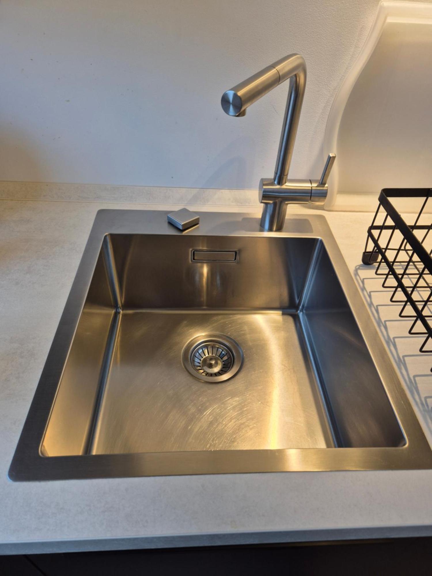Mitten Im Gruenen - Apartment Mit Wohlfuehlcharakter In Stadtrandlage Eutin Ngoại thất bức ảnh